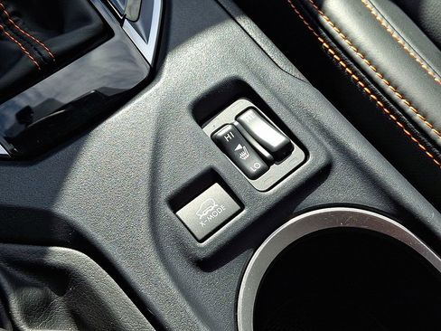 Used 2022 Subaru Crosstrek 2.5i Limited w/ Moonroof Package 2 image 23