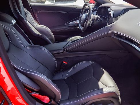 Used 2023 Chevrolet Corvette Stingray Coupe w/ Z51 Performance Package image 16