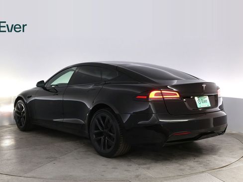 Used 2022 Tesla Model S image 17