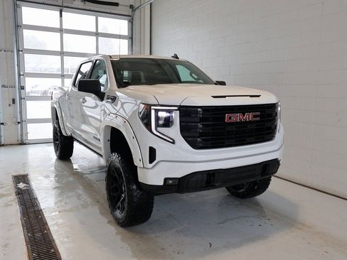 New 2026 GMC Sierra 1500 Elevation w/ Preferred Package AWD/4WD image 2