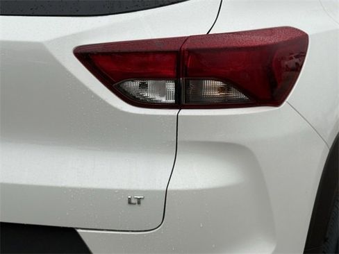 New 2026 Chevrolet TrailBlazer LT w/ Convenience Package image 7