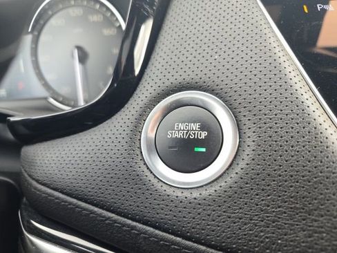 Used 2025 Cadillac XT5 Premium Luxury image 36