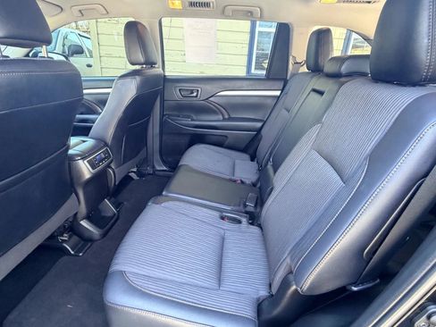 Used 2019 Toyota Highlander Plus image 15