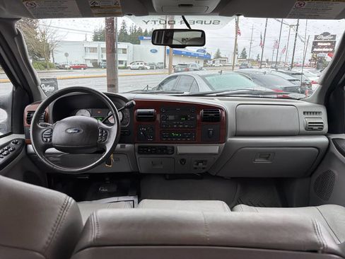Used 2007 Ford F350 Lariat image 23