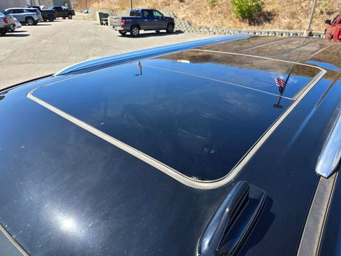 Certified 2023 GMC Yukon XL SLT image 21