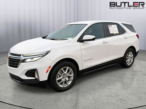 Used 2023 Chevrolet Equinox LT w/ LPO, Cargo Package FWD image 2