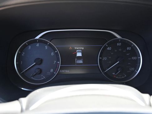 Used 2024 Nissan Frontier S RWD image 10