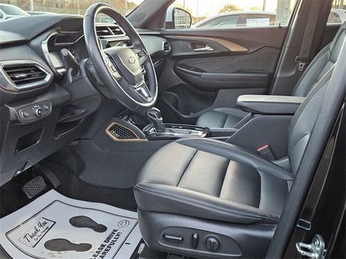 Used 2023 Chevrolet TrailBlazer ACTIV w/ Convenience Package image 14