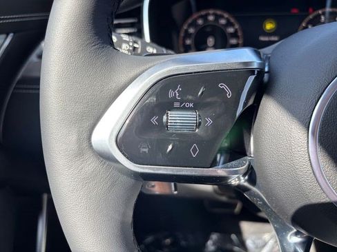 New 2024 Jaguar XF R-Dynamic SE AWD/4WD image 22