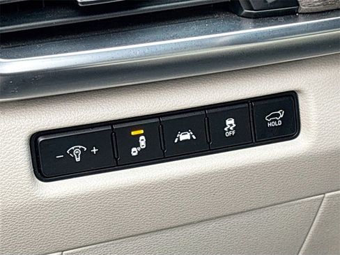 Used 2022 Kia Telluride EX image 10