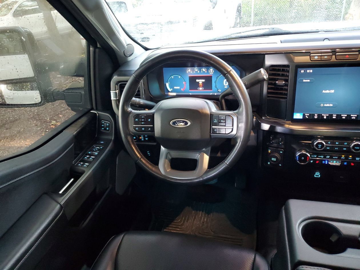Used 2024 Ford F250 Lariat w/ Sport Appearance Package AWD/4WD image 13