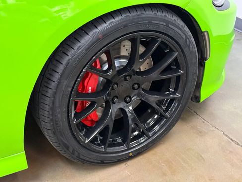 Used 2017 Dodge Charger SRT Hellcat w/ Harman/Kardon Audio Group RWD image 24