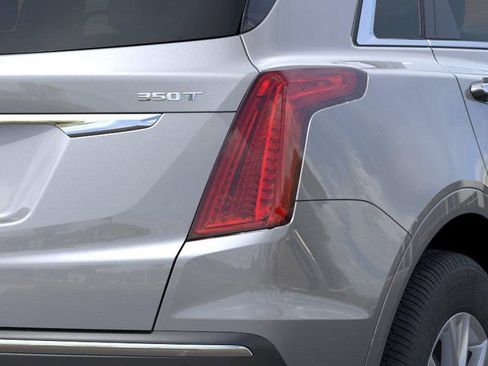 New 2026 Cadillac XT5 Luxury AWD/4WD image 11