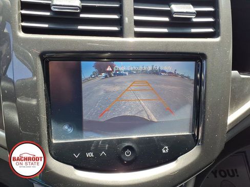 Used 2014 Chevrolet Sonic LTZ FWD image 10