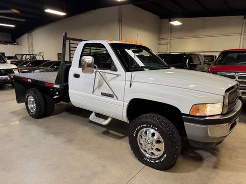 Used 1997 Dodge Ram 3500 Truck 4x4 Regular Cab image 1