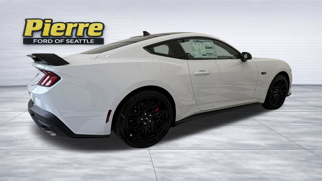 New 2026 Ford Mustang GT w/ GT Performance Package RWD image 5