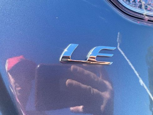 Used 2025 Toyota Corolla LE image 15