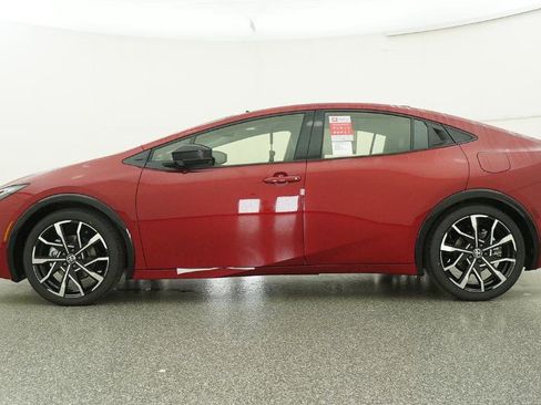 New 2026 Toyota Prius Plug-In Hybrid image 16