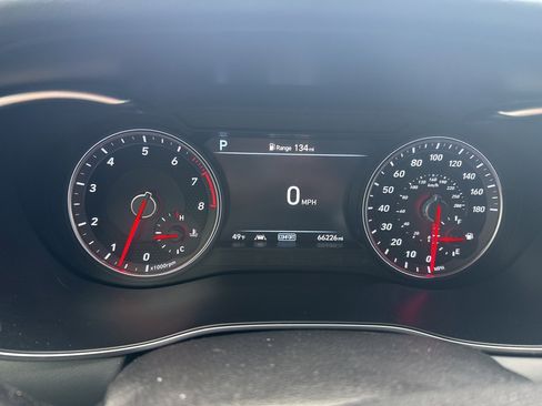 Used 2020 Genesis G70 3.3T w/ Sport Package image 5