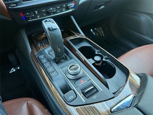 Used 2022 Maserati Levante GT image 22