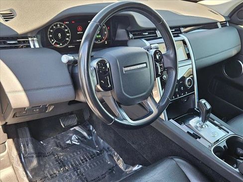 Used 2020 Land Rover Discovery Sport SE AWD/4WD image 10