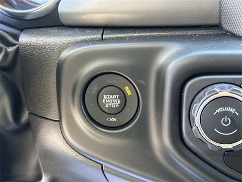 Certified 2022 Jeep Wrangler Unlimited Sport image 24