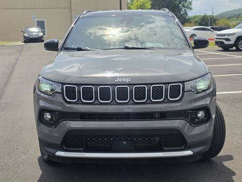 Used 2024 Jeep Compass Limited AWD/4WD image 5