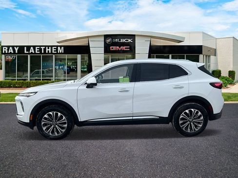 New 2026 Buick Envision Preferred image 2