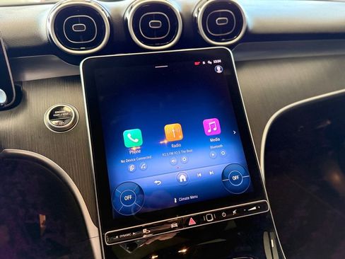 Used 2025 Mercedes-Benz C 300 4MATIC Sedan image 33