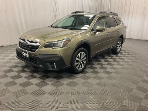 Used 2020 Subaru Outback Premium AWD/4WD image 5