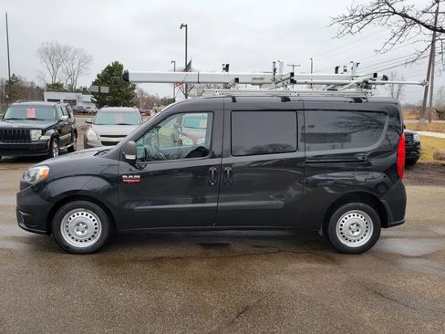Used 2019 RAM ProMaster City Tradesman image 7