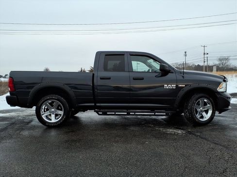 Used 2018 RAM 1500 Express w/ Express Value Package image 2