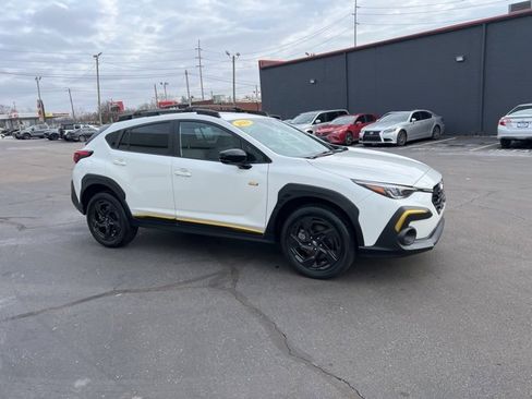 Used 2024 Subaru Crosstrek 2.5i Sport image 3
