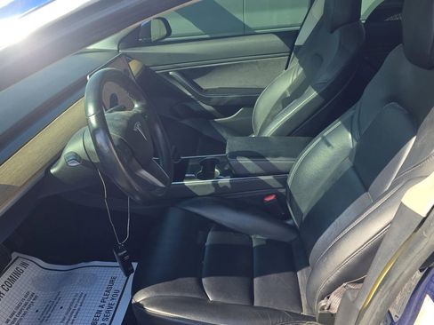 Used 2018 Tesla Model 3 Long Range image 3