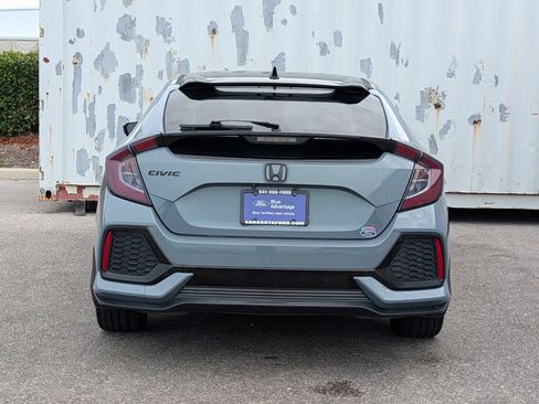 Used 2018 Honda Civic EX image 5