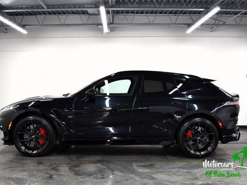 Used 2025 Aston Martin DBX 707 image 4