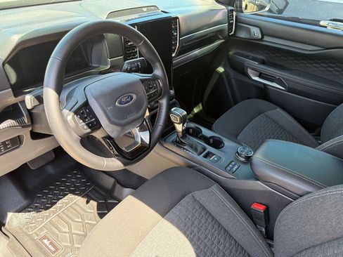 Used 2024 Ford Ranger XLT image 4