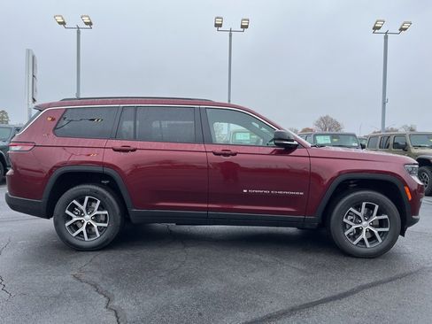New 2025 Jeep Grand Cherokee L Limited image 45