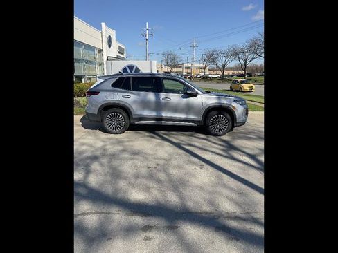New 2026 Volkswagen Tiguan S AWD/4WD image 3