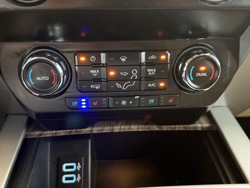 Used 2019 Ford F250 XLT AWD/4WD image 17