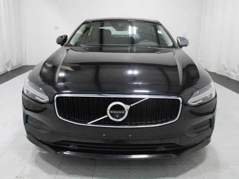 Used 2018 Volvo S90 T5 Momentum w/ Convenience Package AWD/4WD image 3