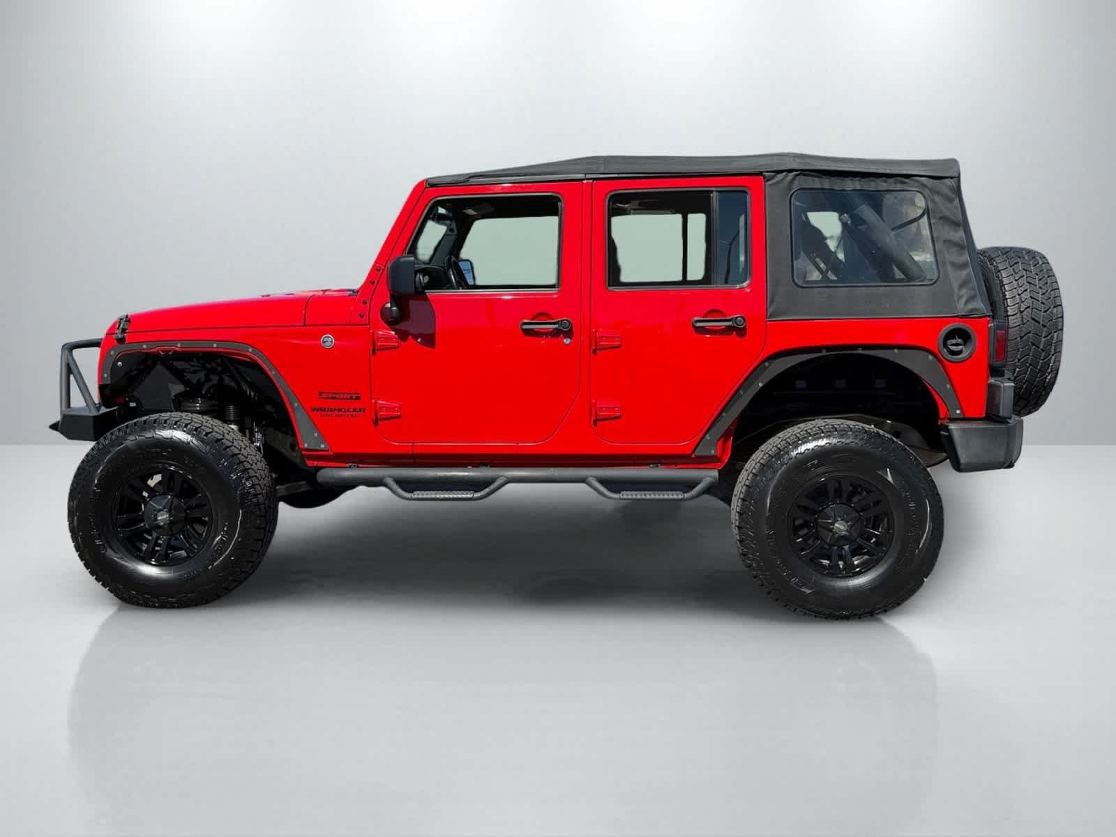 Used 2016 Jeep Wrangler Unlimited Sport w/ Connectivity Group AWD/4WD image 2