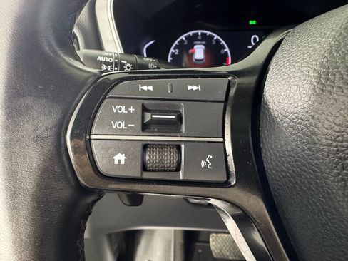 Used 2024 Honda Pilot Touring image 15