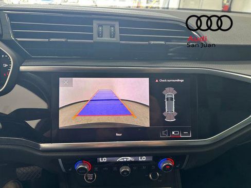 Certified 2025 Audi Q3 2.0T Premium w/ Convenience Package AWD/4WD image 17