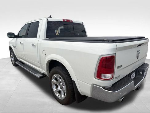Used 2017 RAM 1500 Laramie w/ Convenience Group AWD/4WD image 30