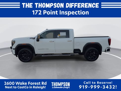 Used 2024 GMC Sierra 2500 Denali w/ Denali Reserve Package AWD/4WD image 6
