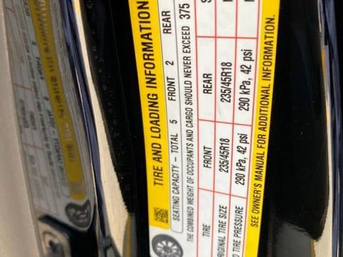 Used 2023 Tesla Model 3 Standard Range image 32