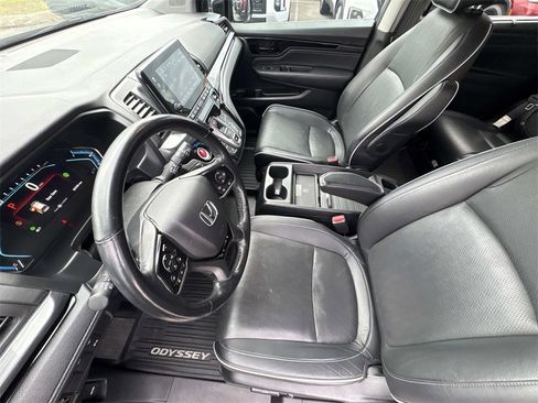 Used 2023 Honda Odyssey Elite image 25