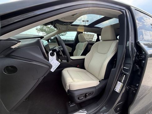New 2026 Lexus RX 350 AWD image 5