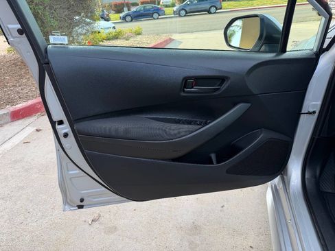 Used 2023 Toyota Corolla LE image 20